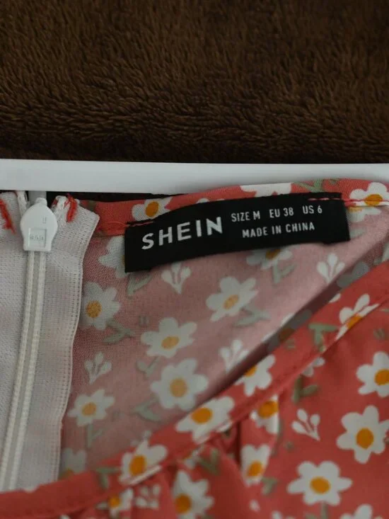 Spring Dress - Picture 3 of 4